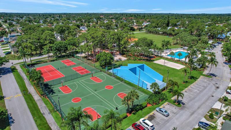 Image 50 of 52 For 5843 Thisledown Ct