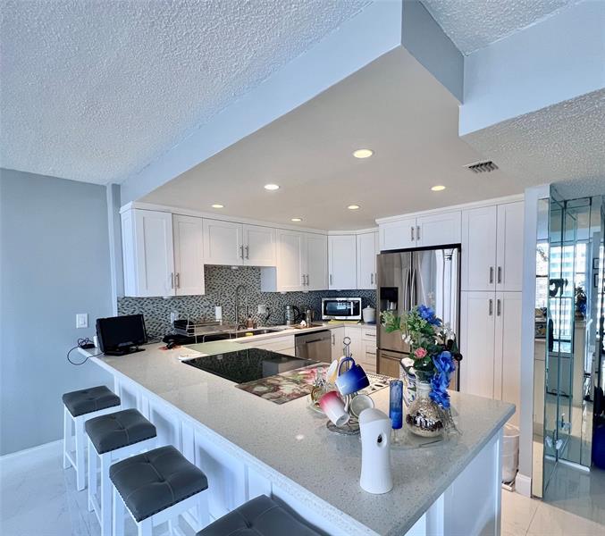 Details for 2049 Ocean Dr 1108, Hallandale Beach, FL 33009