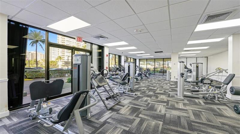 Image 14 of 24 For 2049 Ocean Dr  1108