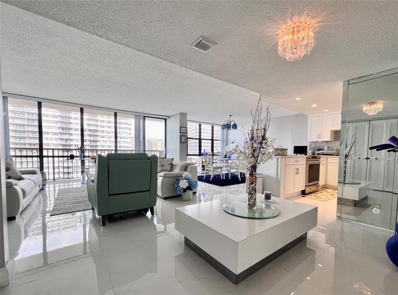 Image 22 of 24 For 2049 Ocean Dr  1108