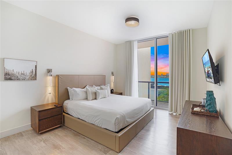 Image 12 of 50 For 777 Ocean Dr  S332
