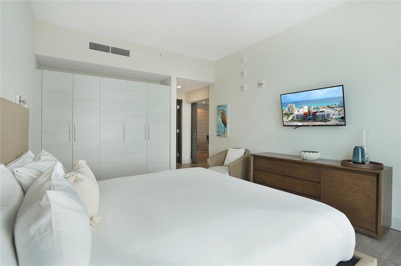 Image 16 of 50 For 777 Ocean Dr  S332