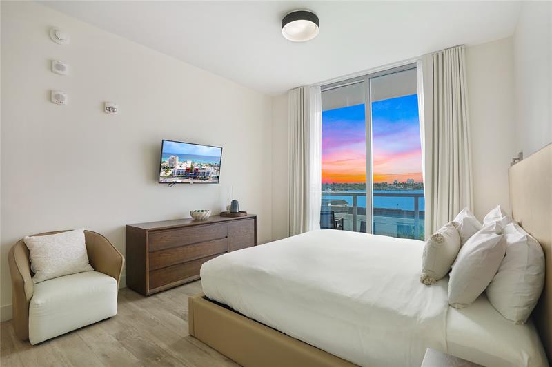 Image 17 of 50 For 777 Ocean Dr  S332