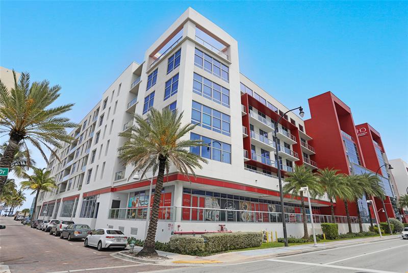 Image 43 of 50 For 777 Ocean Dr  S332