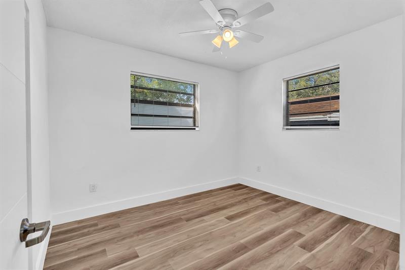 Image 19 of 34 For 5361 Flagler St