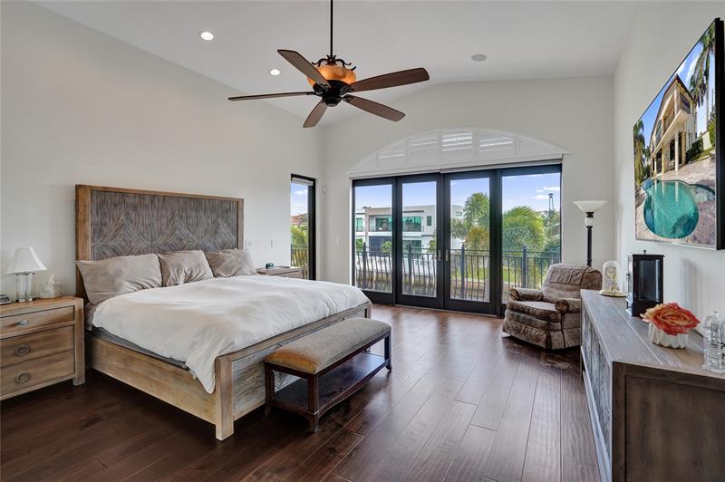 Image 21 of 51 For 4930 27th Ter