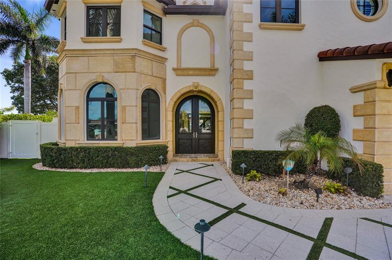 Image 5 of 51 For 4930 27th Ter