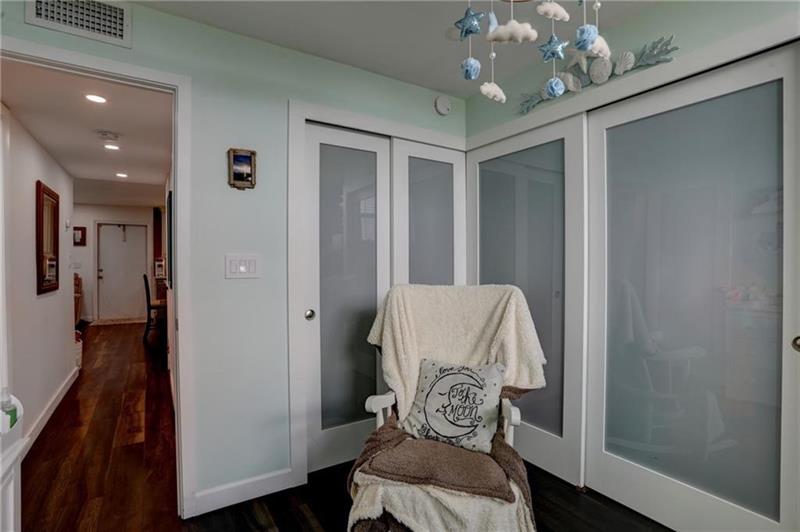 Image 17 of 18 For 2400 10th St