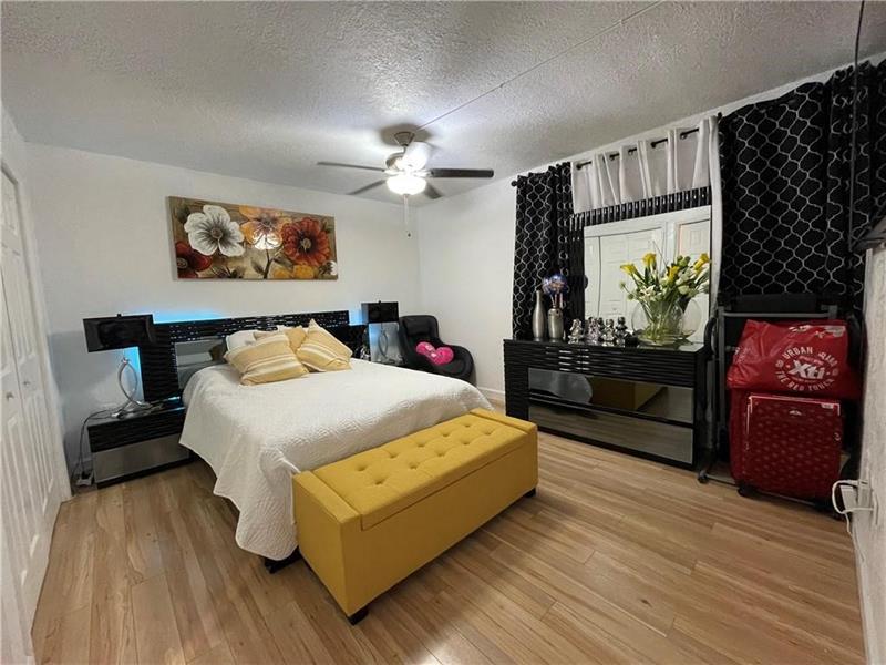 Image 7 of 16 For 6950 186th St  2-510