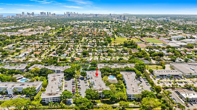 Image 6 of 26 For 1470 Sheridan St  16c