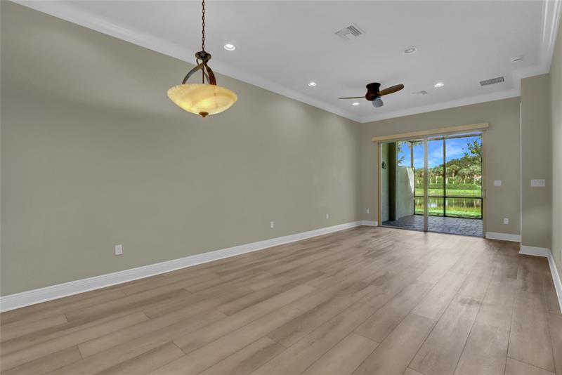 Image 16 of 41 For 14747 Barletta Way