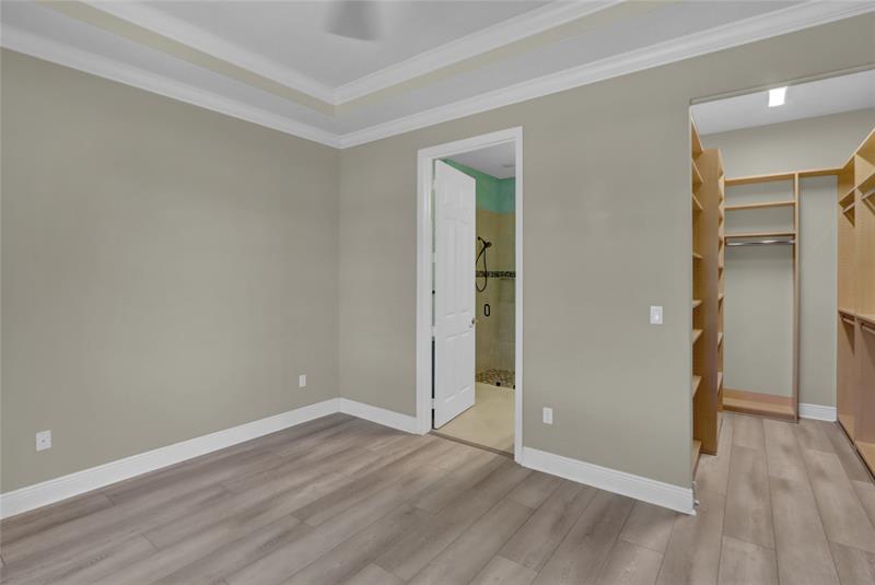 Image 21 of 41 For 14747 Barletta Way