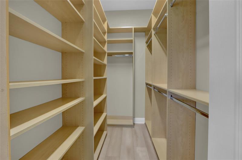 Image 22 of 41 For 14747 Barletta Way