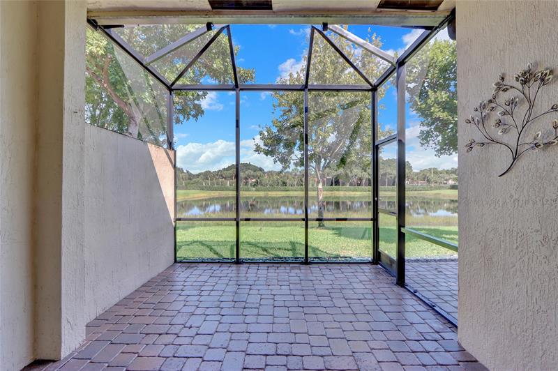 Image 5 of 41 For 14747 Barletta Way