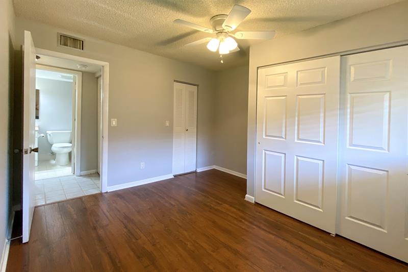 Image 12 of 21 For 2965 8th Ter  203