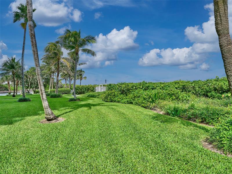 Image 44 of 71 For 1610 Ocean Blvd  304