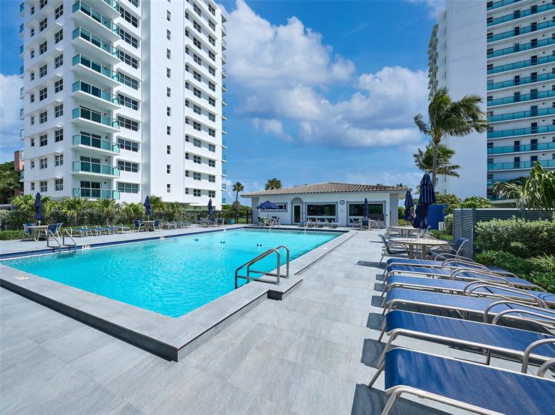 Image 48 of 71 For 1610 Ocean Blvd  304