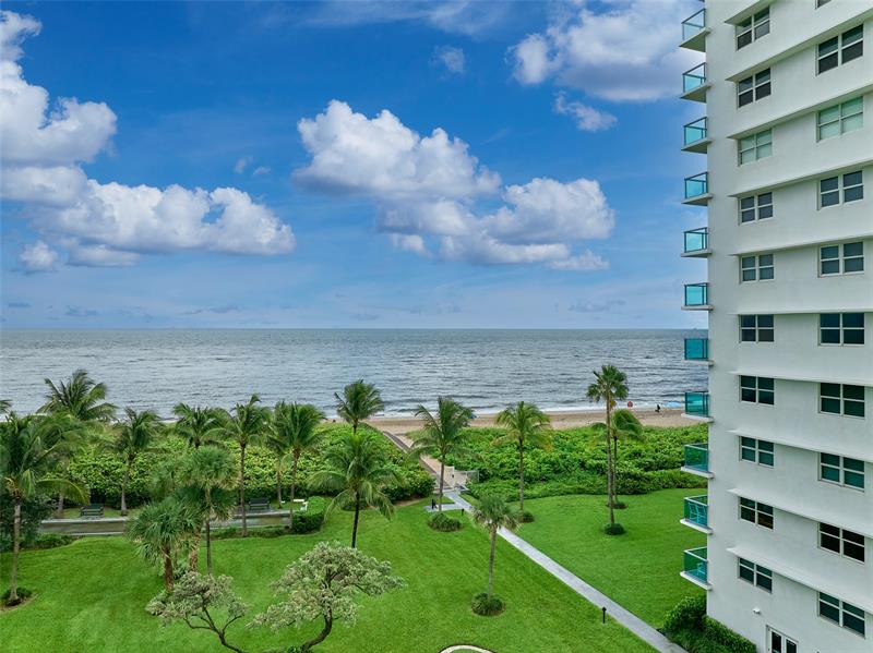 Image 49 of 71 For 1610 Ocean Blvd  304