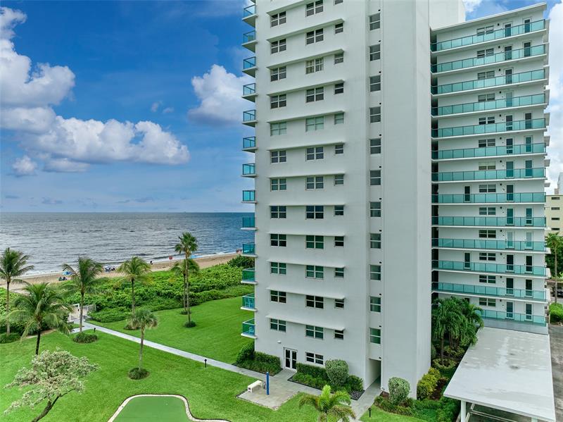 Image 50 of 71 For 1610 Ocean Blvd  304