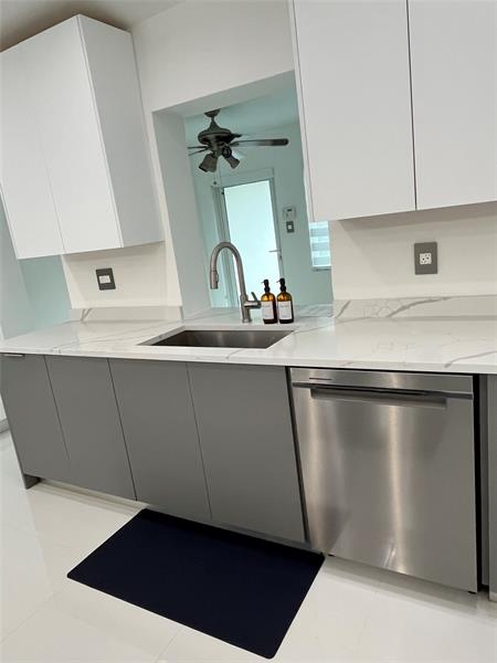 Image 13 of 51 For 8952 25th Ct