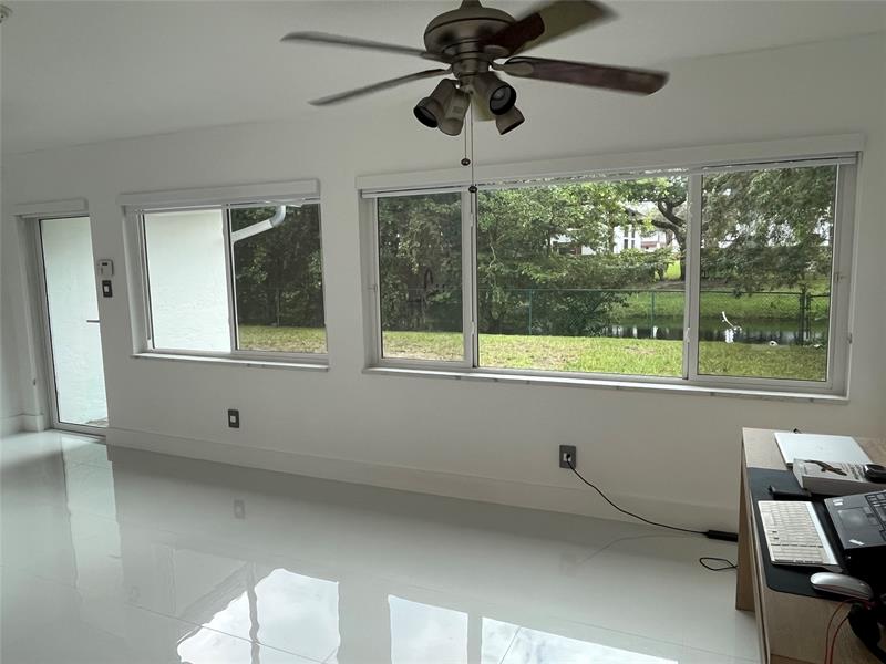 Image 17 of 51 For 8952 25th Ct