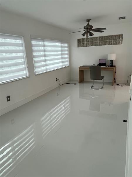 Image 19 of 51 For 8952 25th Ct