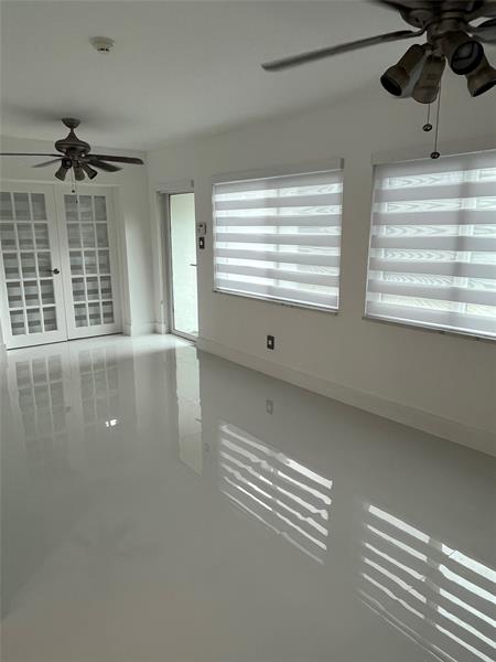 Image 20 of 51 For 8952 25th Ct