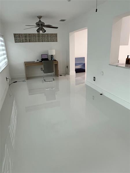 Image 21 of 51 For 8952 25th Ct