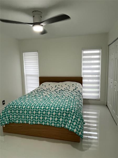 Image 32 of 51 For 8952 25th Ct