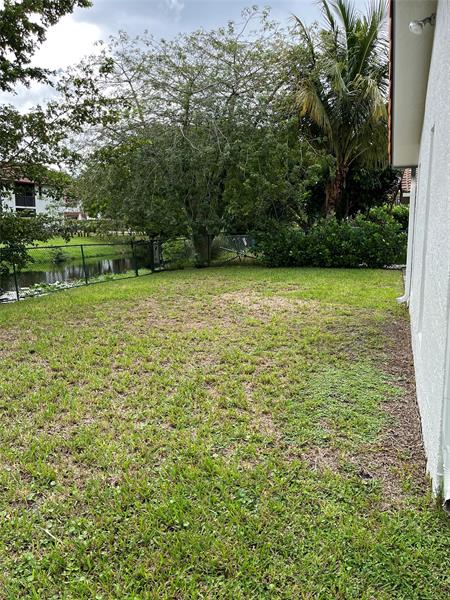 Image 41 of 51 For 8952 25th Ct