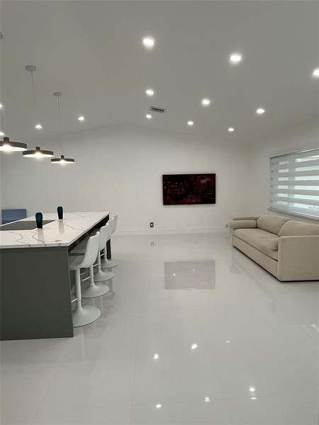 Image 6 of 51 For 8952 25th Ct
