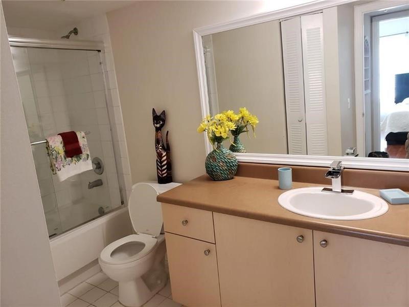 Image 14 of 20 For 4101 San Marino Blvd  108