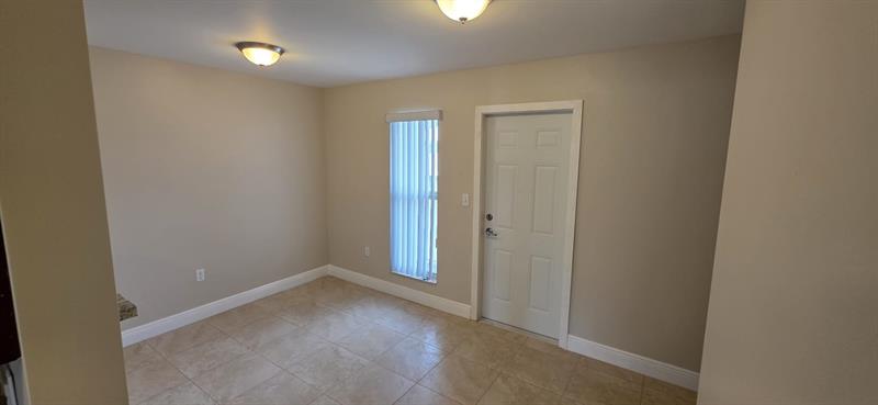 Details for 1940 4th Ct 14, Miami, FL 33136