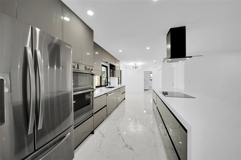 Image 24 of 41 For 7301 13th Ct