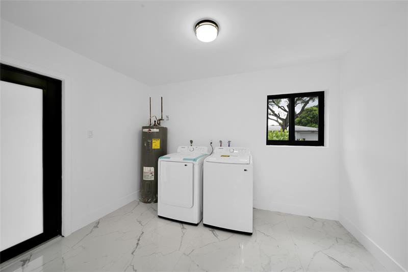 Image 27 of 41 For 7301 13th Ct