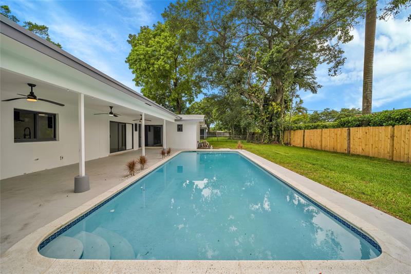 Image 37 of 41 For 7301 13th Ct