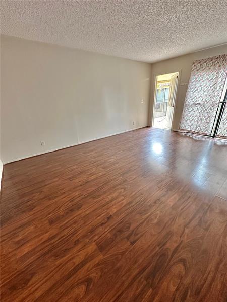 Image 5 of 12 For 11622 Royal Palm Blvd  11622