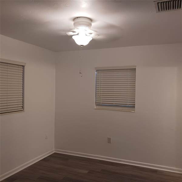 Image 3 of 12 For 3055 212th St