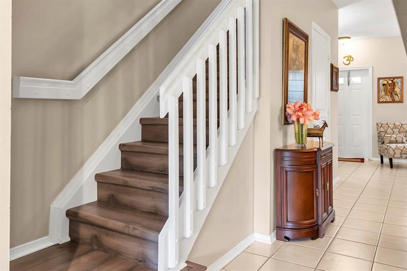 Image 25 of 32 For 4 Key West Ct  4