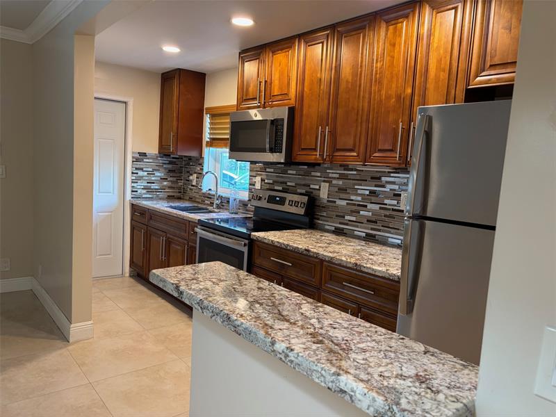 Details for 1021 24th Ave, Pompano Beach, FL 33062