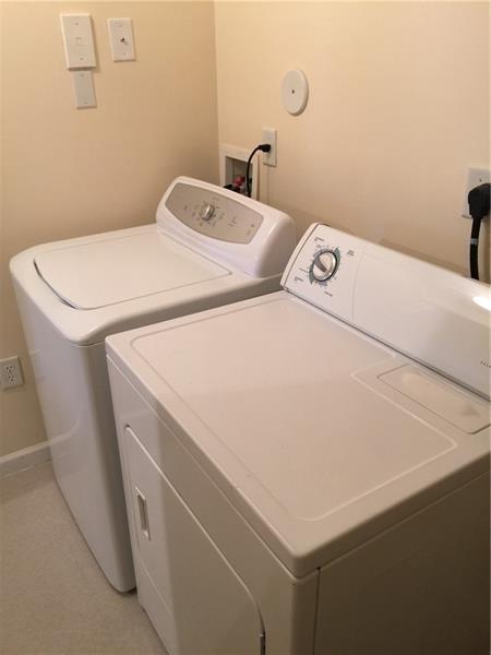 Image 11 of 14 For 5800 Sample Rd  307