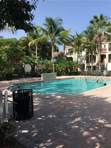 Image 14 of 14 For 5800 Sample Rd  307