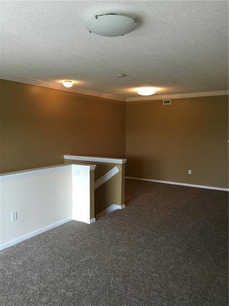 Image 5 of 14 For 5800 Sample Rd  307