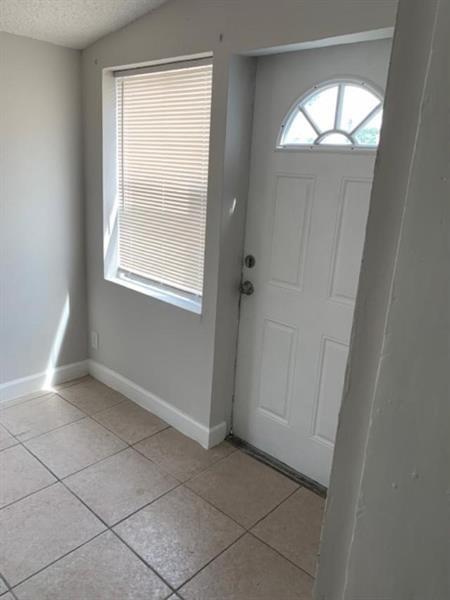 Image 17 of 19 For 1301 3rd Av  