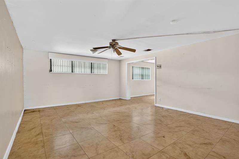 Image 41 of 59 For 871 10th St  