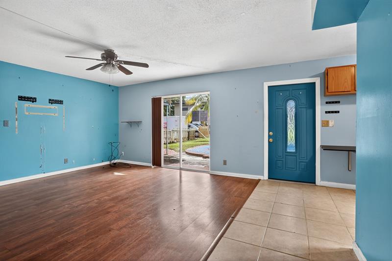 Image 53 of 59 For 871 10th St  