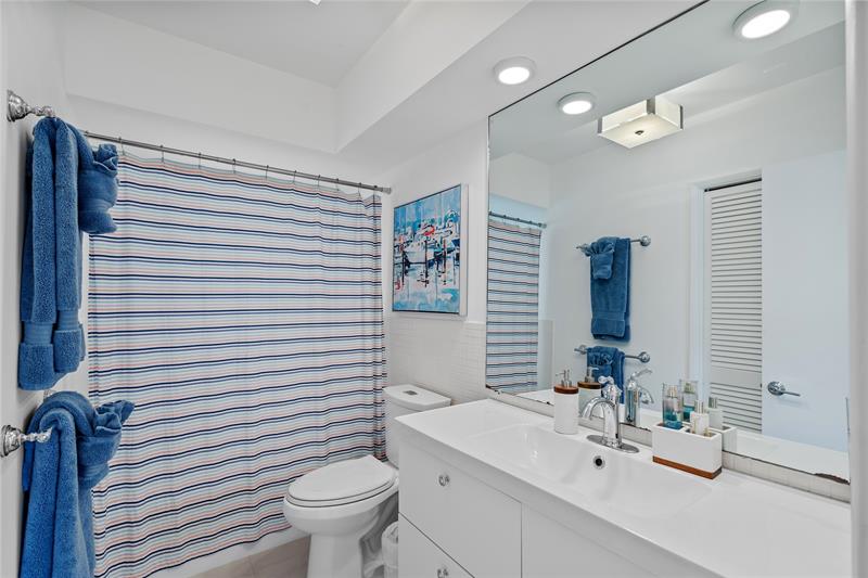Image 22 of 43 For 1410 12th Street