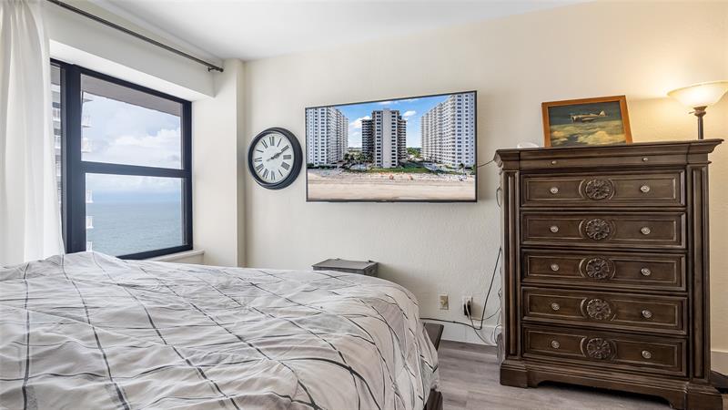 Image 16 of 30 For 3800 Galt Ocean Dr  Ph 14