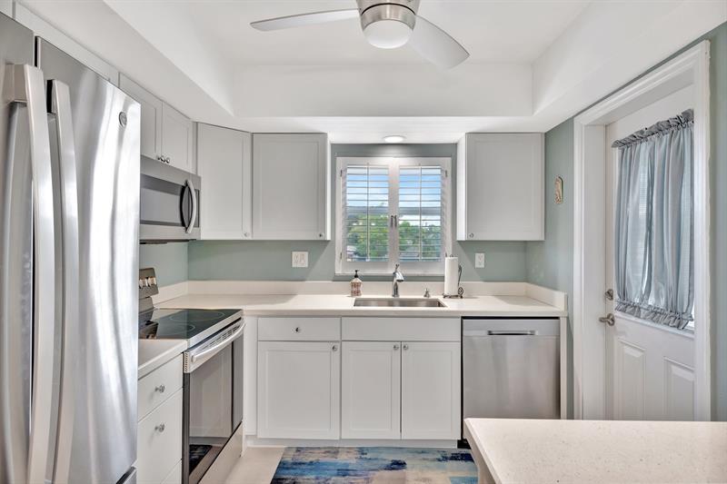 Image 18 of 50 For 2109 68th St  203