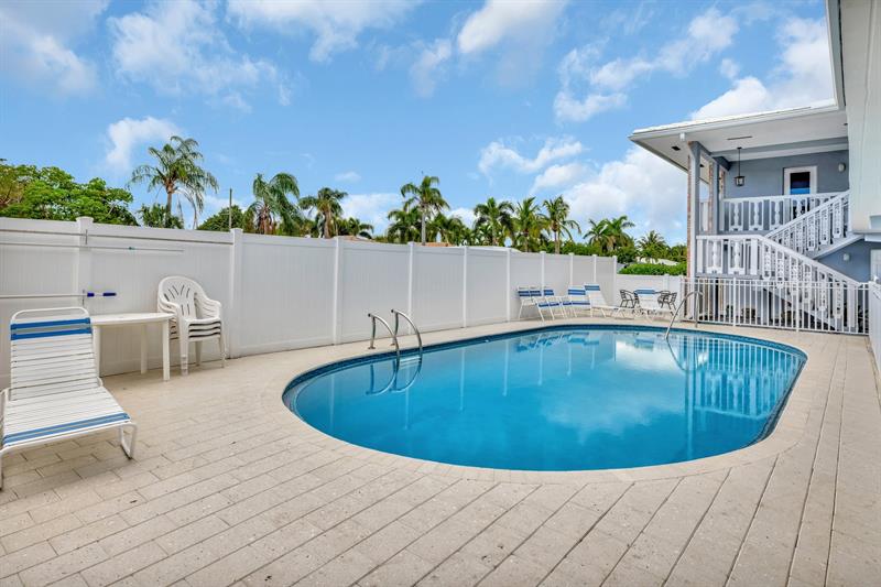 Image 34 of 50 For 2109 68th St  203